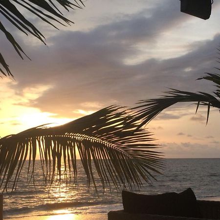 Residence Hoteliere Du Phare Libreville Exterior foto